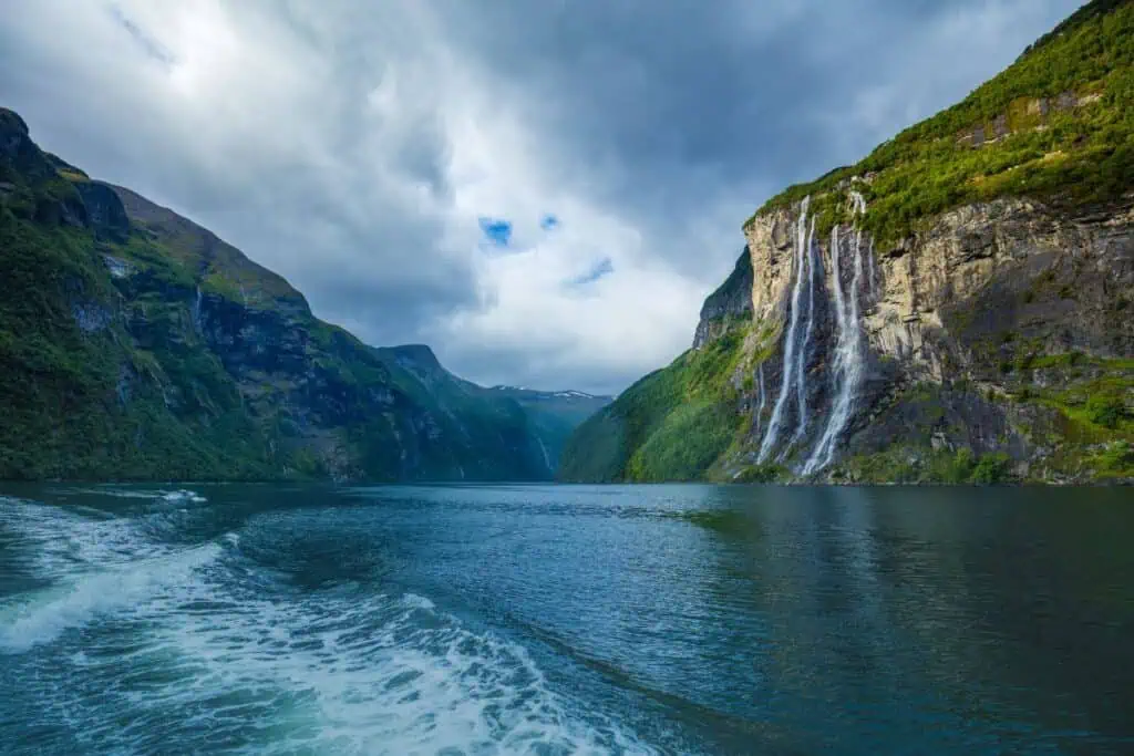 Seven Sisters Waterfall